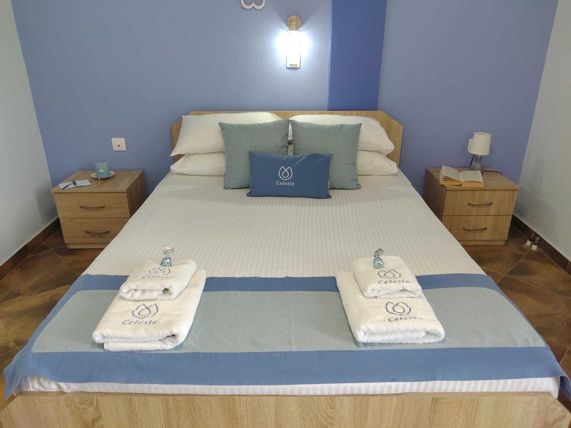 Celeste Deluxe Apartments Skala Potamia  Habitación foto