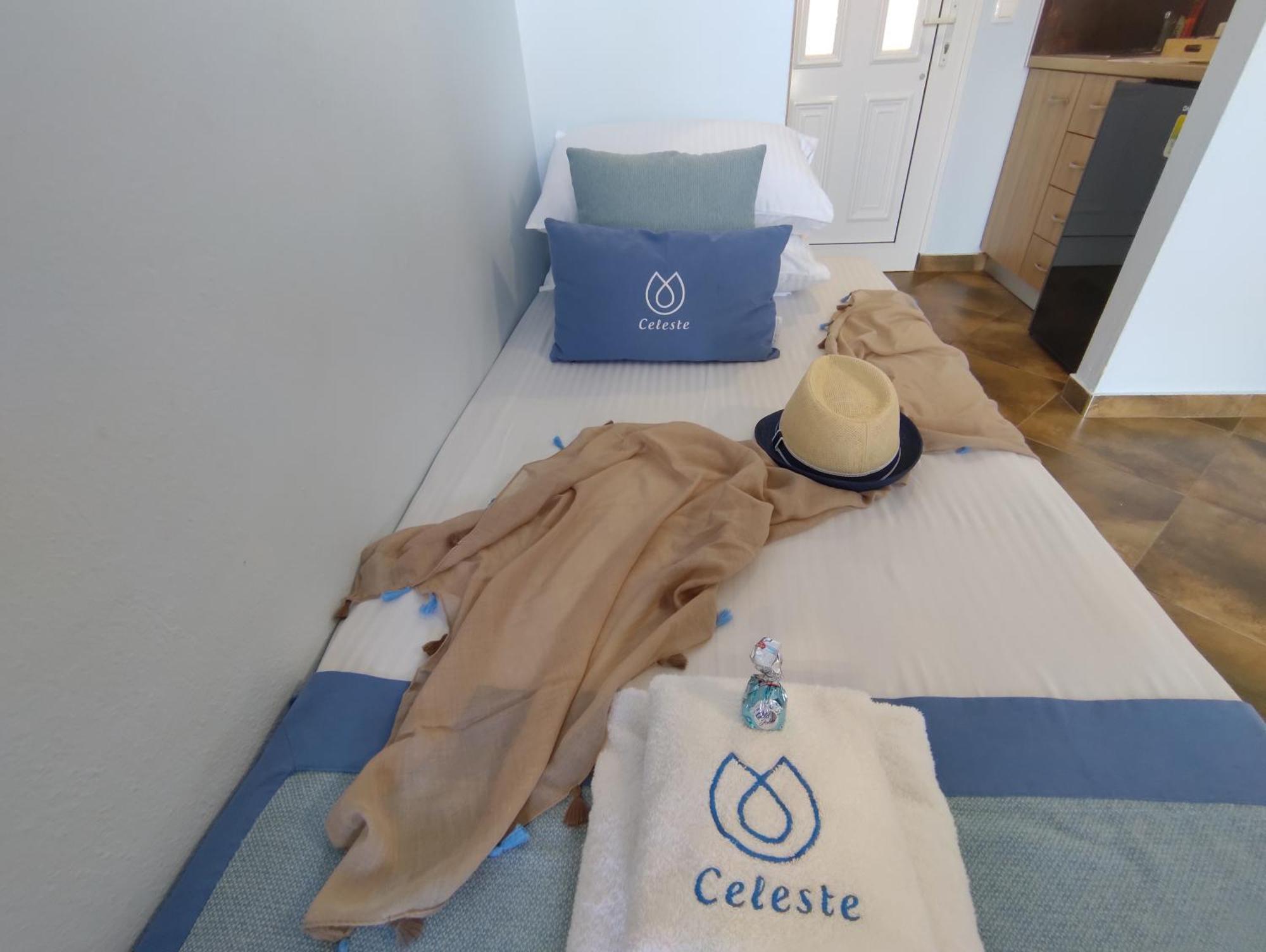 Celeste Deluxe Apartments Skala Potamia  Habitación foto